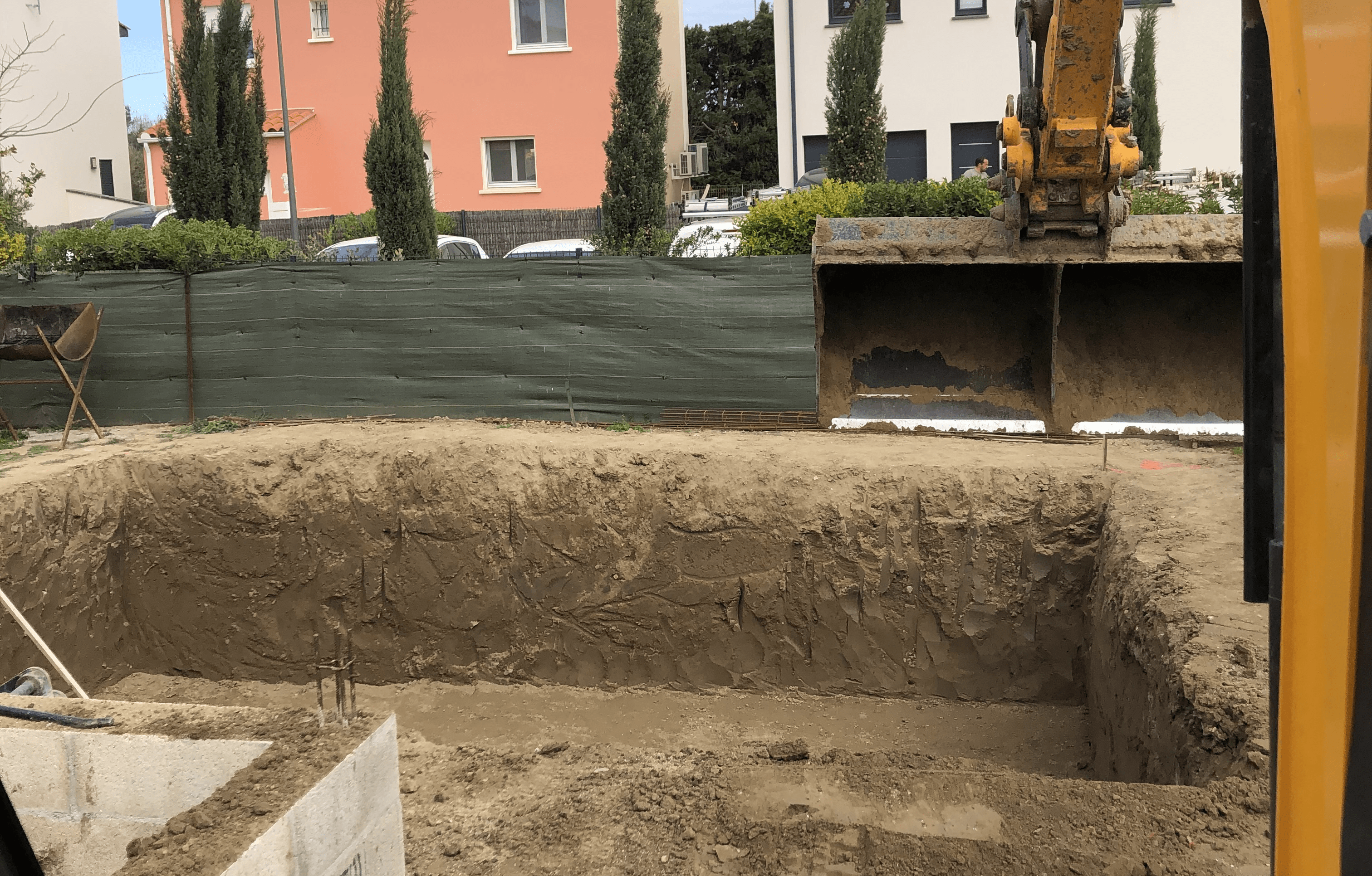 Terrassement d'une piscine à Torreilles (66)