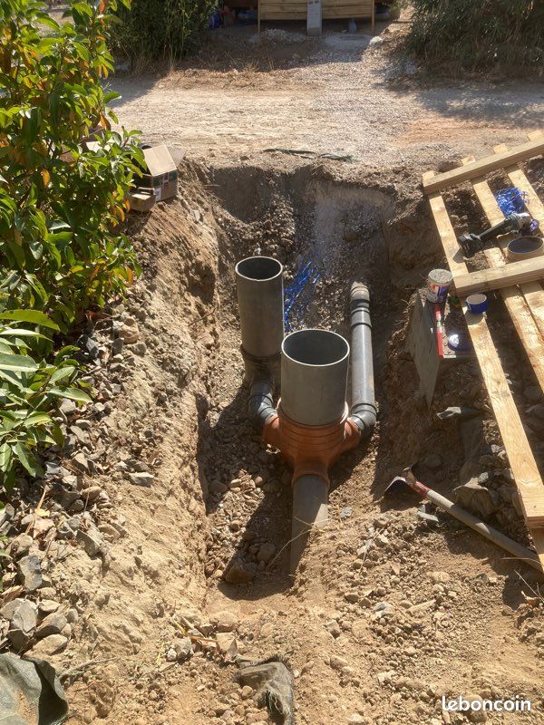 Travaux de VRD avec raccordement eau usée à Perpignan