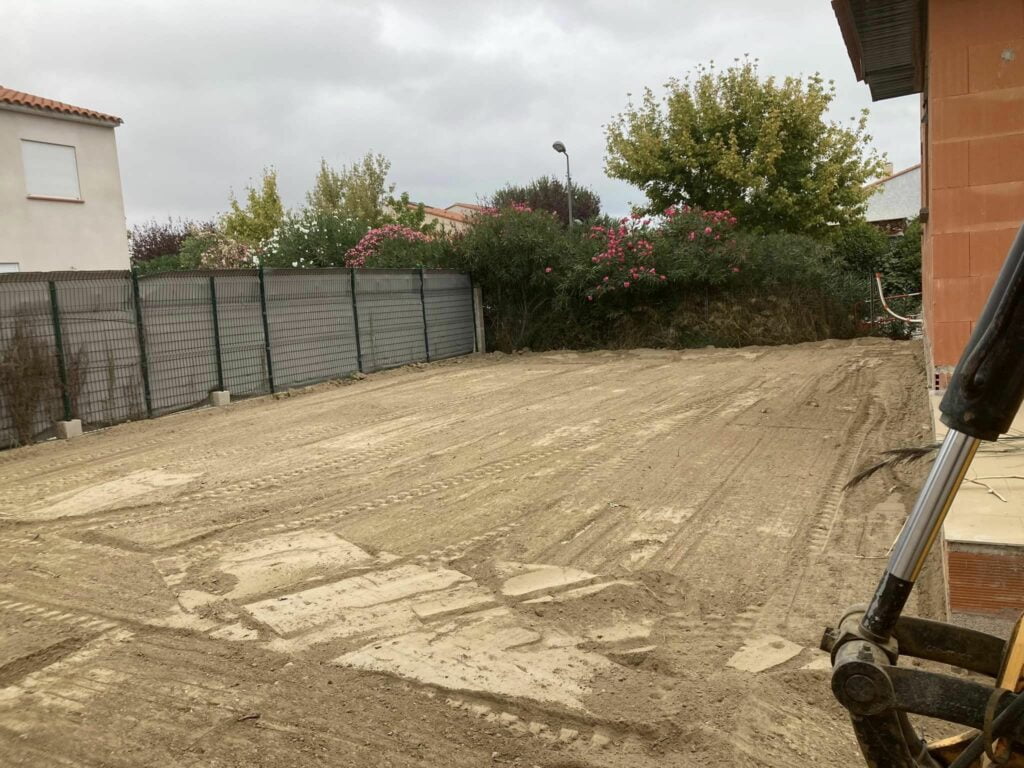 Livraision de terre pour une villa à Saint-Hippolyte